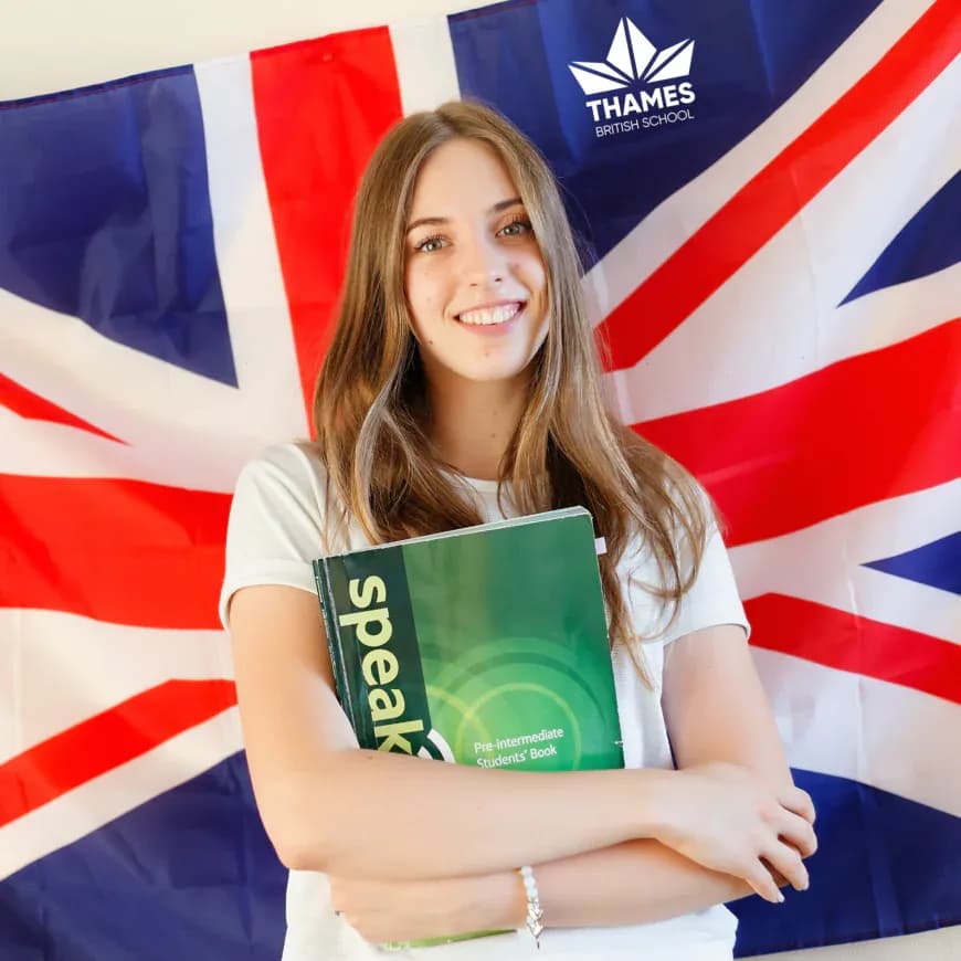 Jak najlepiej przygotować dziecko do studiów za granicą? Poznaj IBDP i A Levels