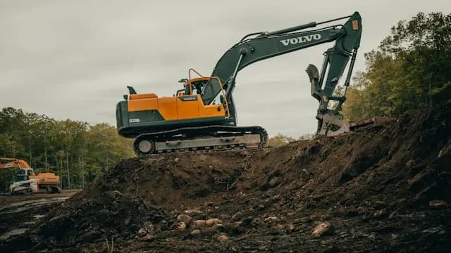 Przebieg testu na koparko-ładowarkę - przewodnik dla przyszłych operatorów